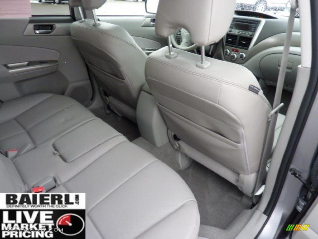 2009 Forester 2.5 X Limited - Steel Silver Metallic / Platinum photo #15
