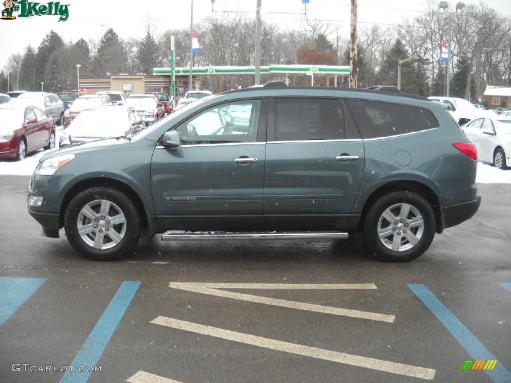 2009 Traverse LT AWD - Silver Moss Metallic / Ebony photo #6