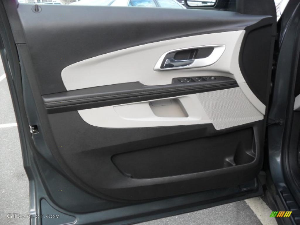 2011 Chevrolet Equinox LS Light Titanium/Jet Black Door Panel Photo #44217409