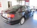 Black - Jetta SE Sedan Photo No. 4