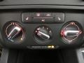 Black - Jetta SE Sedan Photo No. 17