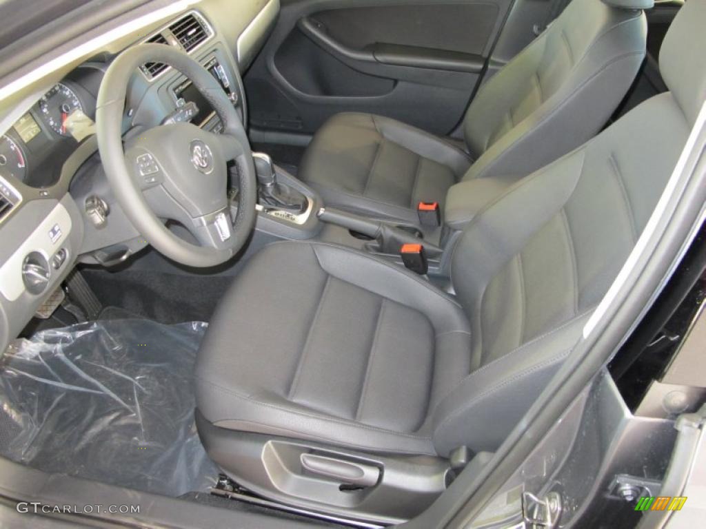 Titan Black Interior 2011 Volkswagen Jetta TDI Sedan Photo #44219357