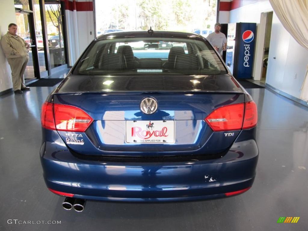 2011 Jetta TDI Sedan - Tempest Blue Metallic / Titan Black photo #3