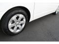 Super White - Prius Hybrid Photo No. 28