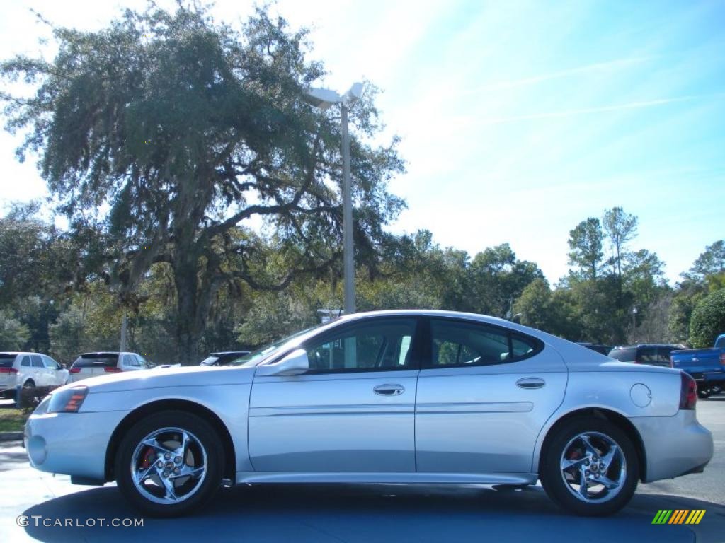 Galaxy Silver Metallic 2004 Pontiac Grand Prix GTP Sedan Exterior Photo #44231213