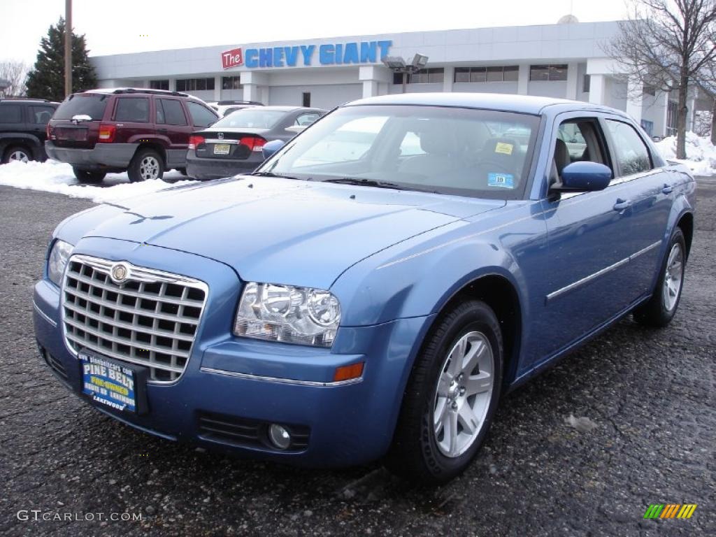 Marine Blue Pearlcoat Chrysler 300