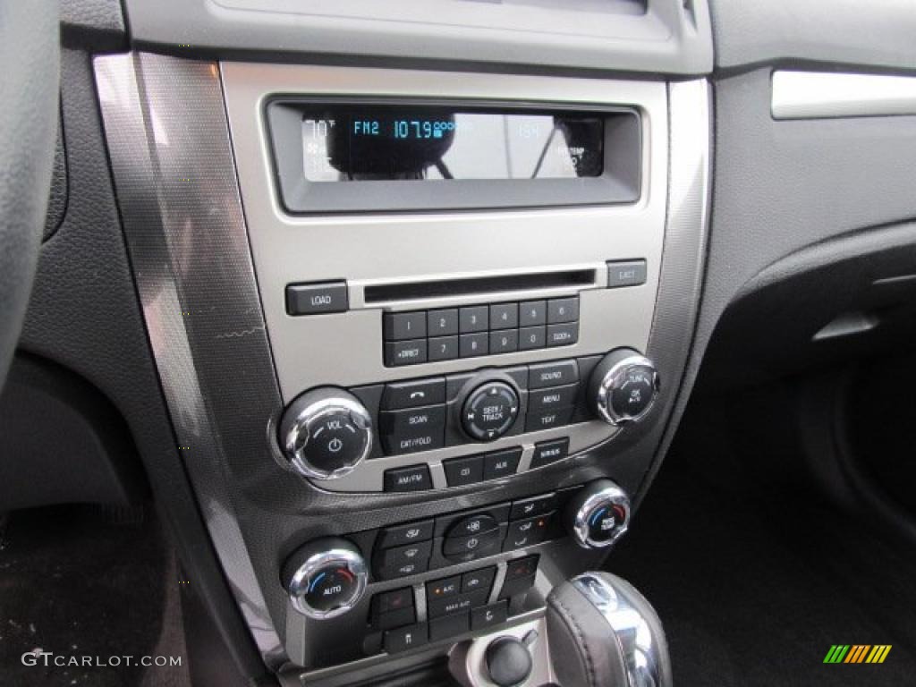 2010 Fusion SEL V6 AWD - Sterling Grey Metallic / Charcoal Black photo #18