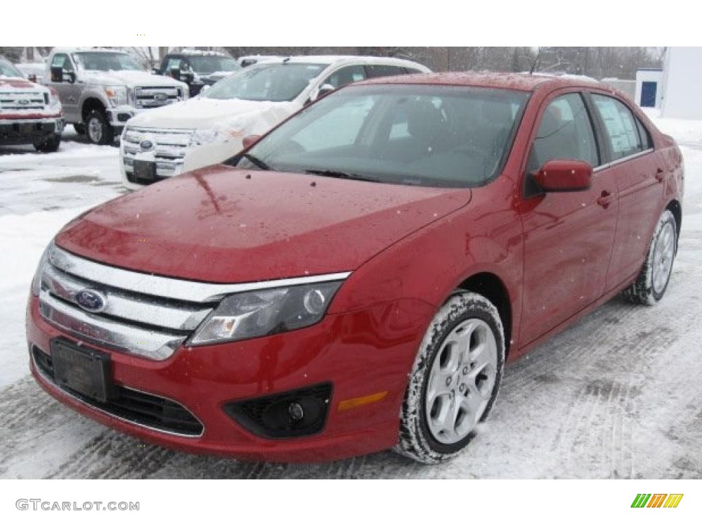2011 Fusion SE V6 - Red Candy Metallic / Charcoal Black photo #1