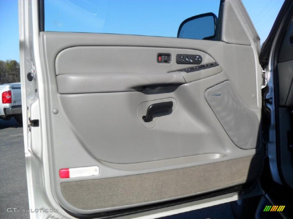 2004 Tahoe LT 4x4 - Silver Birch Metallic / Gray/Dark Charcoal photo #6