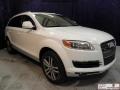 Calla White 2008 Audi Q7 4.2 Premium quattro