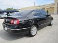 Deep Black - Passat Turbo Sedan Photo No. 5