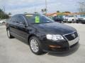 Deep Black - Passat Turbo Sedan Photo No. 7