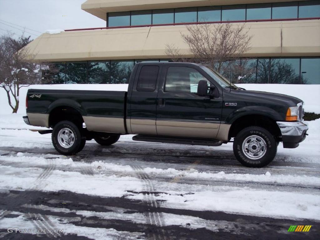 2001 F350 Super Duty Lariat SuperCab 4x4 - Dark Highland Green Metallic / Medium Parchment photo #10