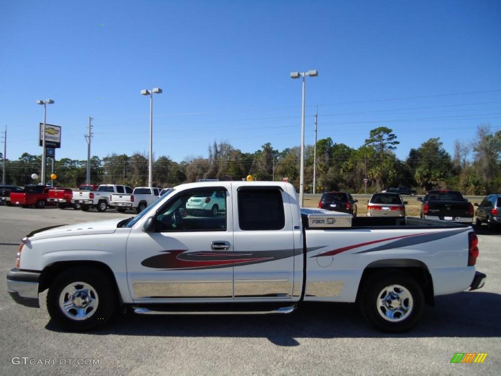 2004 Silverado 1500 LS Extended Cab - Summit White / Medium Gray photo #2