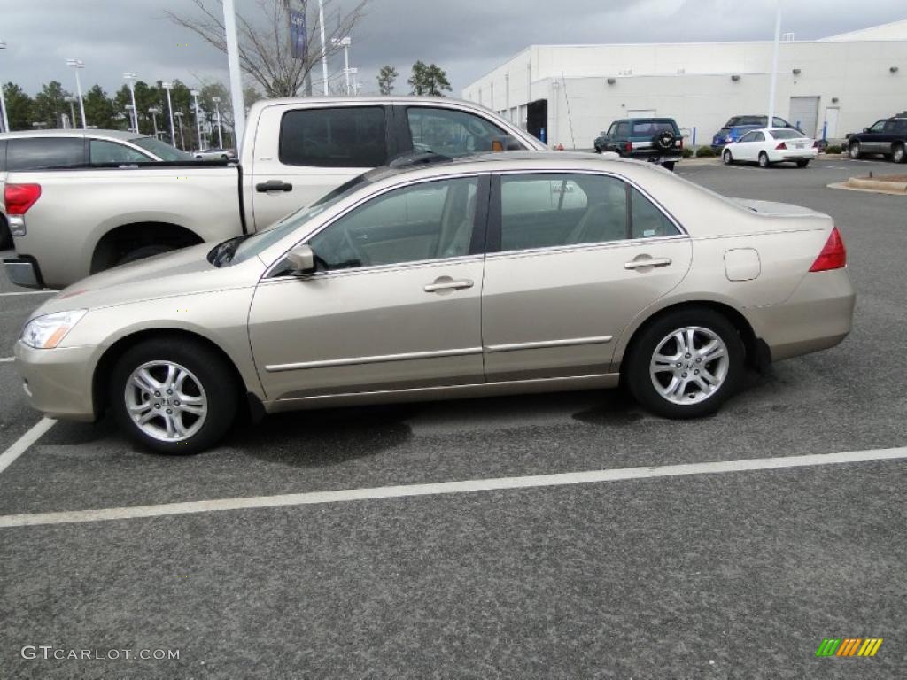 2007 Accord EX-L Sedan - Desert Mist Metallic / Ivory photo #1