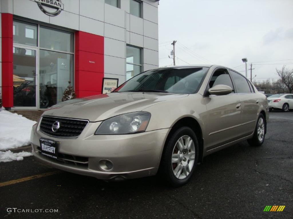 Coral Sand Metallic 2005 Nissan Altima 2.5 S Exterior Photo #44266122