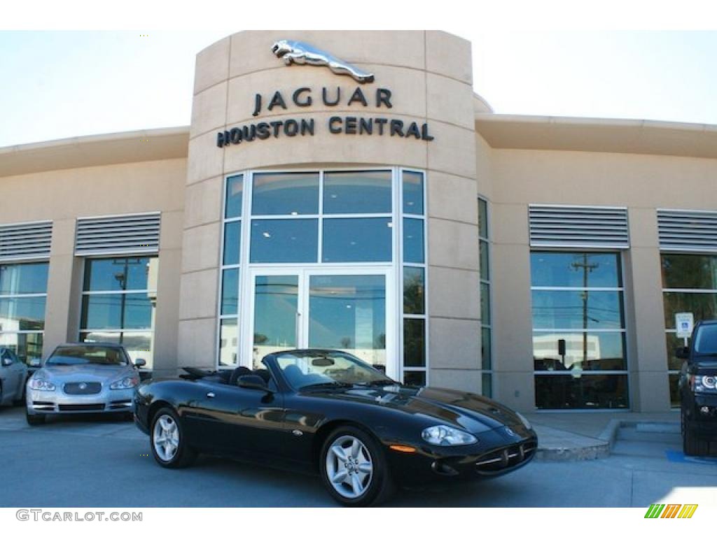 Anthracite Mica Jaguar XK