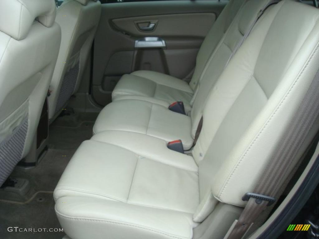 Taupe/Light Taupe Interior 2004 Volvo XC90 T6 AWD Photo #44272248