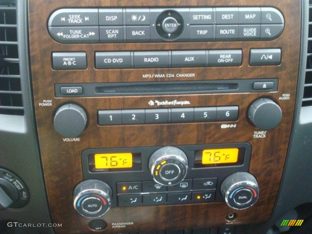 2011 Nissan Titan SL Crew Cab 4x4 Controls Photo #44273168