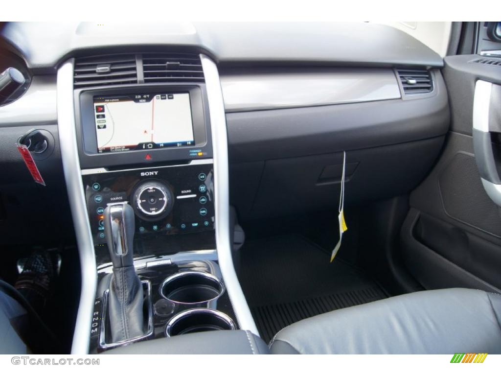 2011 Ford Edge Sport AWD Charcoal Black/Silver Smoke Metallic Dashboard Photo #44274076