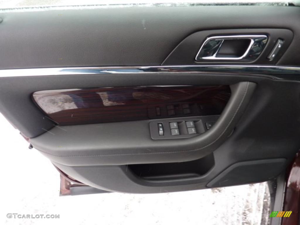 2010 Lincoln MKS AWD Ultimate Package Charcoal Black/Fine Line Ebony Door Panel Photo #44275789