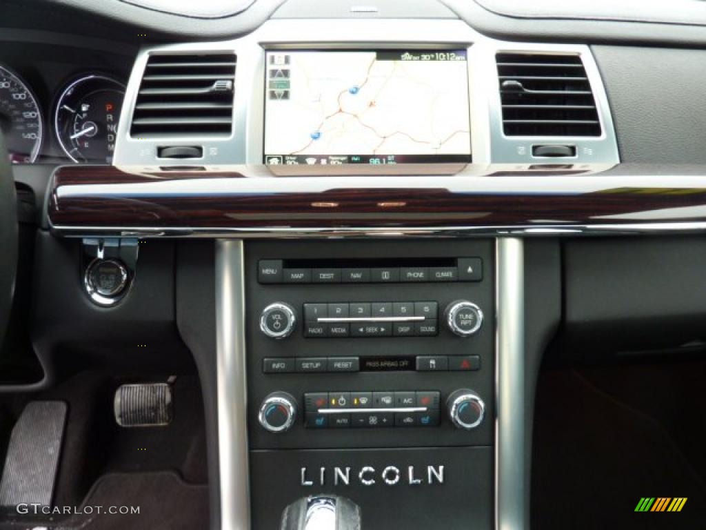 2010 Lincoln MKS AWD Ultimate Package Navigation Photo #44275865