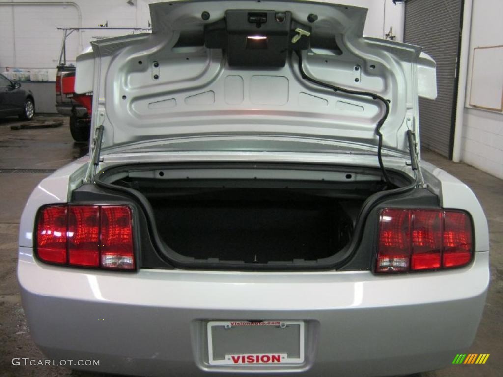 2007 Mustang V6 Premium Convertible - Satin Silver Metallic / Light Graphite photo #6