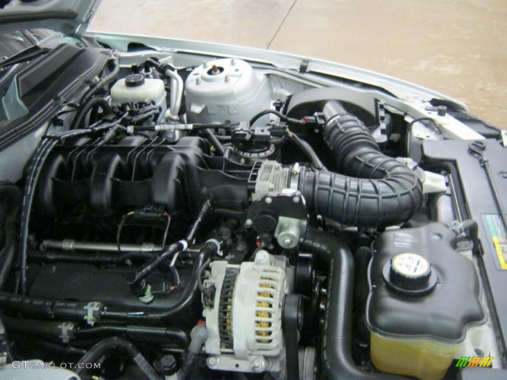 2007 Mustang V6 Premium Convertible - Satin Silver Metallic / Light Graphite photo #14