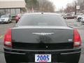 2005 Brilliant Black Crystal Pearl Chrysler 300 Touring  photo #13