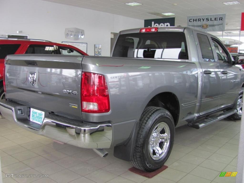 2011 Ram 1500 ST Quad Cab 4x4 - Mineral Gray Metallic / Dark Slate Gray/Medium Graystone photo #11