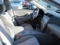 Super White - Camry LE Photo No. 16