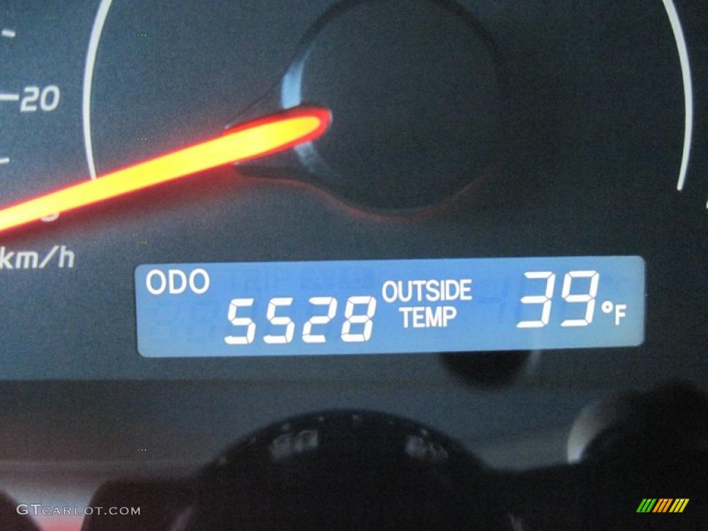 2010 Camry LE - Sandy Beach Metallic / Bisque photo #17