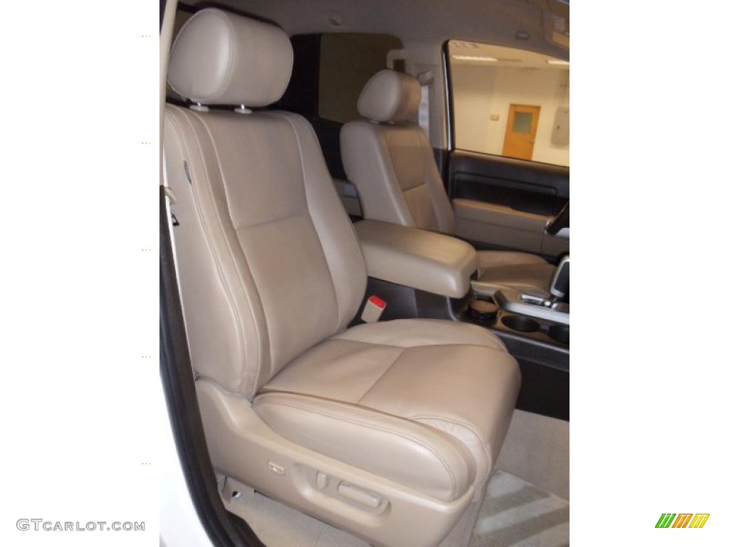2008 Tundra Limited Double Cab - Super White / Beige photo #26