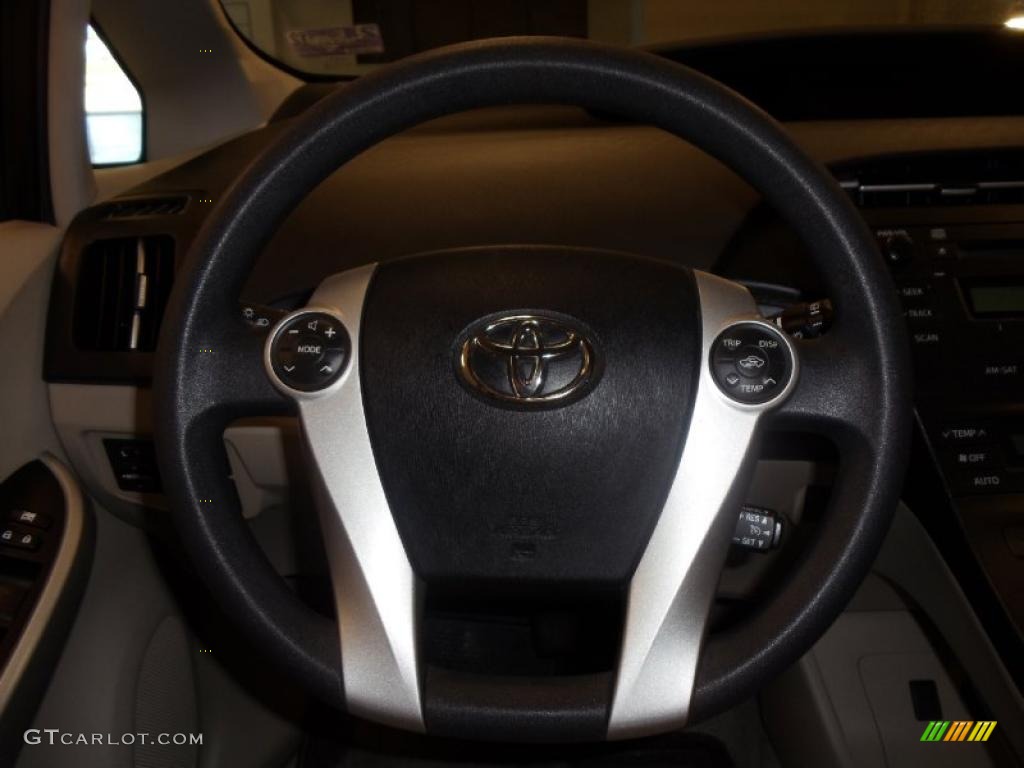 2010 Prius Hybrid III - Blizzard White Pearl / Bisque photo #15