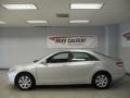 Classic Silver Metallic - Camry LE Photo No. 3