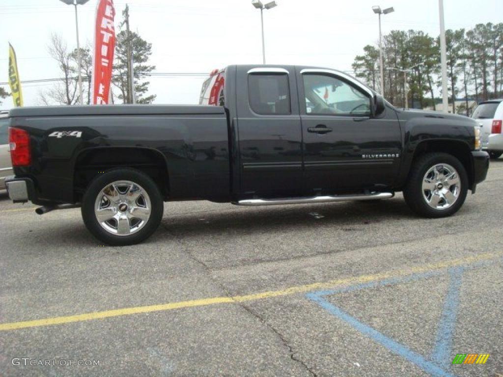 2009 Silverado 1500 LTZ Extended Cab 4x4 - Black / Light Cashmere photo #6