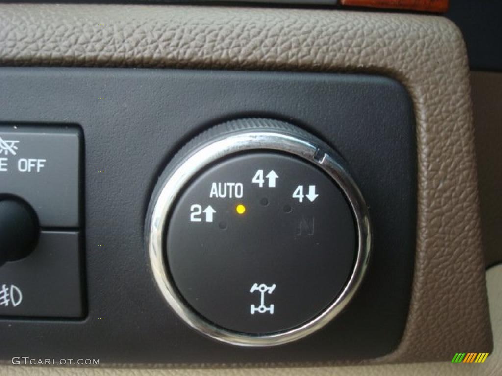2009 Chevrolet Silverado 1500 LTZ Extended Cab 4x4 Controls Photo #44290452