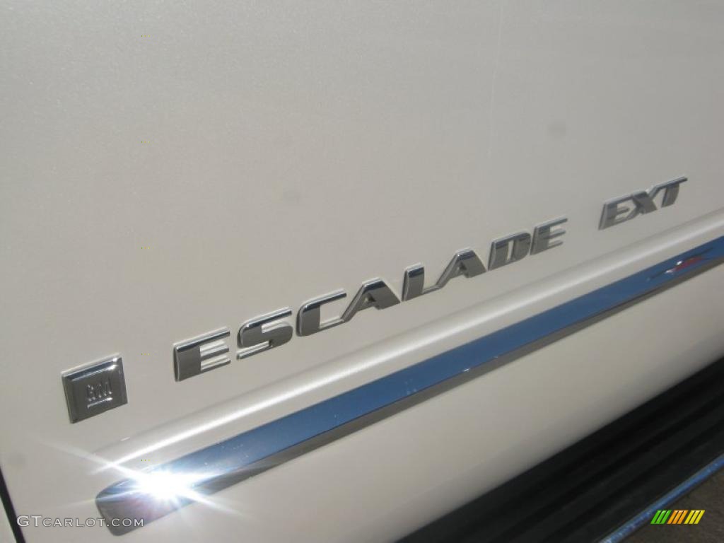 2009 Cadillac Escalade EXT AWD Marks and Logos Photo #44291744