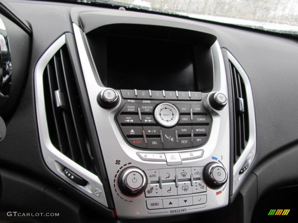 2010 GMC Terrain SLT AWD Controls Photo #44292236