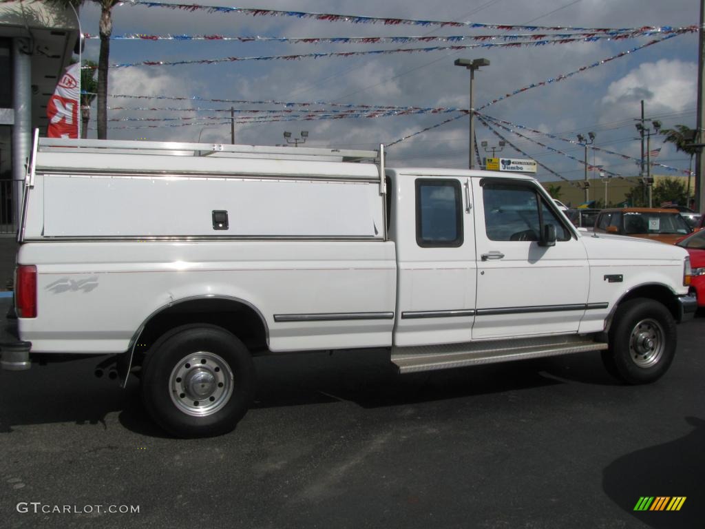 1996 F250 XL Extended Cab 4x4 - Oxford White / Grey photo #13