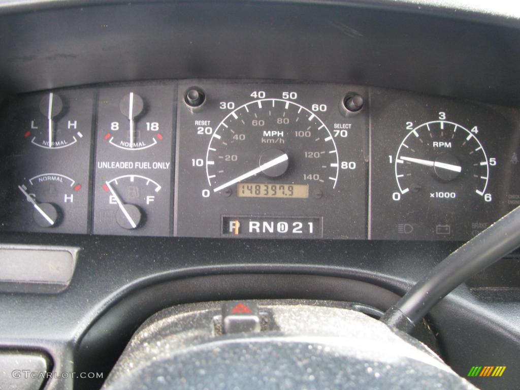 1996 F250 XL Extended Cab 4x4 - Oxford White / Grey photo #18