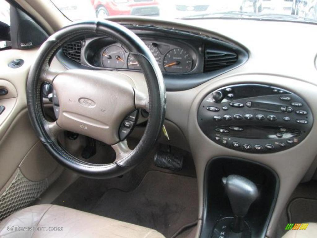 1998 Ford Taurus SE Medium Prairie Tan Dashboard Photo #44296596