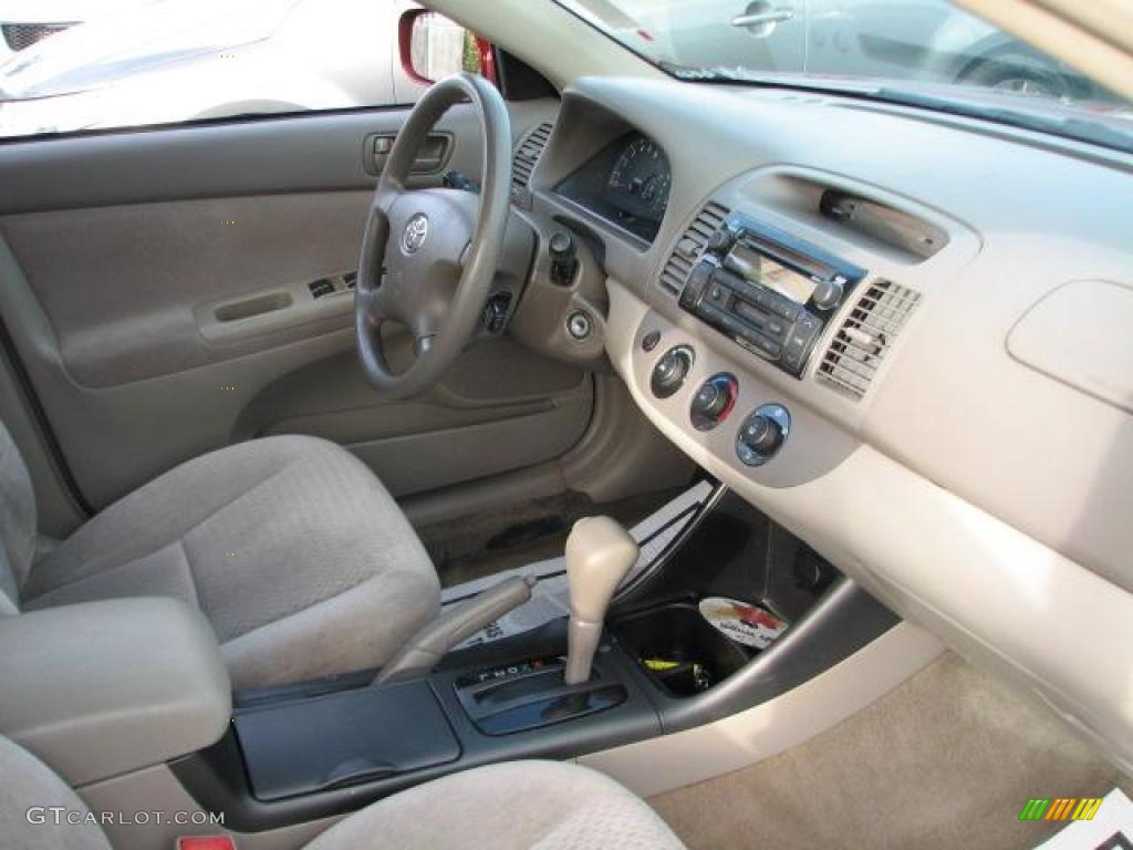 2003 Camry LE - Salsa Red Pearl / Stone photo #14