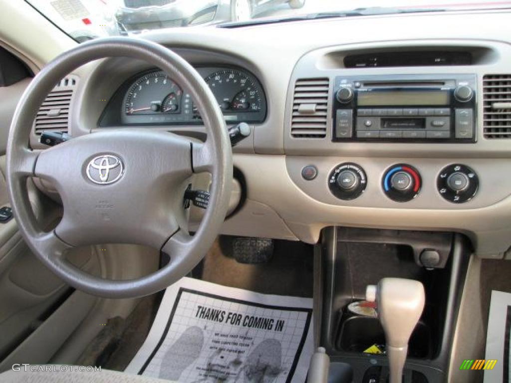 2003 Camry LE - Salsa Red Pearl / Stone photo #17