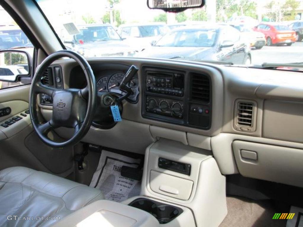 2002 Tahoe LS - Onyx Black / Tan/Neutral photo #18