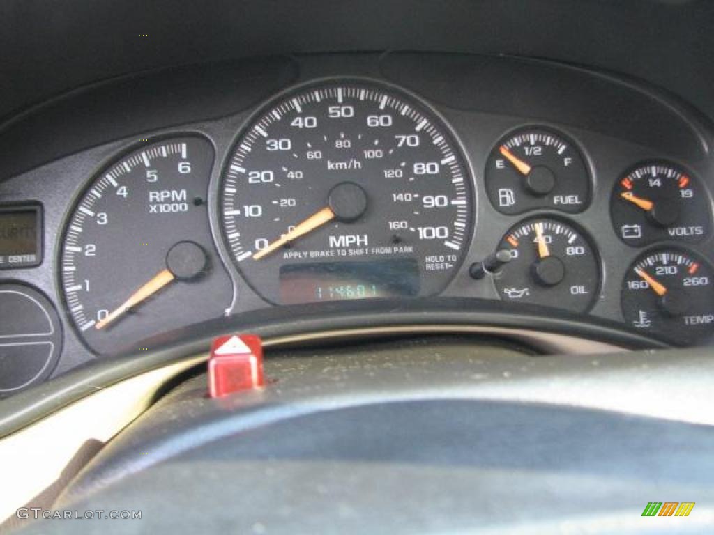 2002 Tahoe LS - Onyx Black / Tan/Neutral photo #23