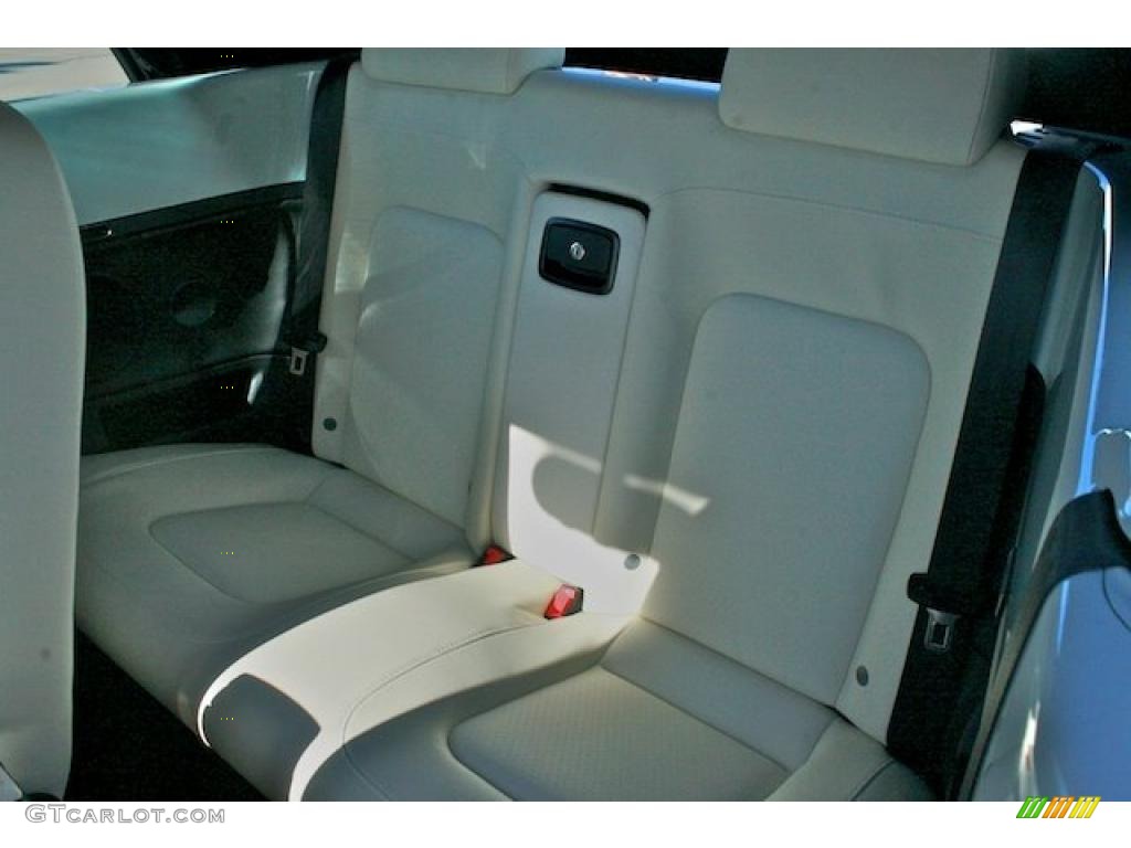 White Interior 2010 Volkswagen New Beetle Final Edition Convertible Photo #44298345