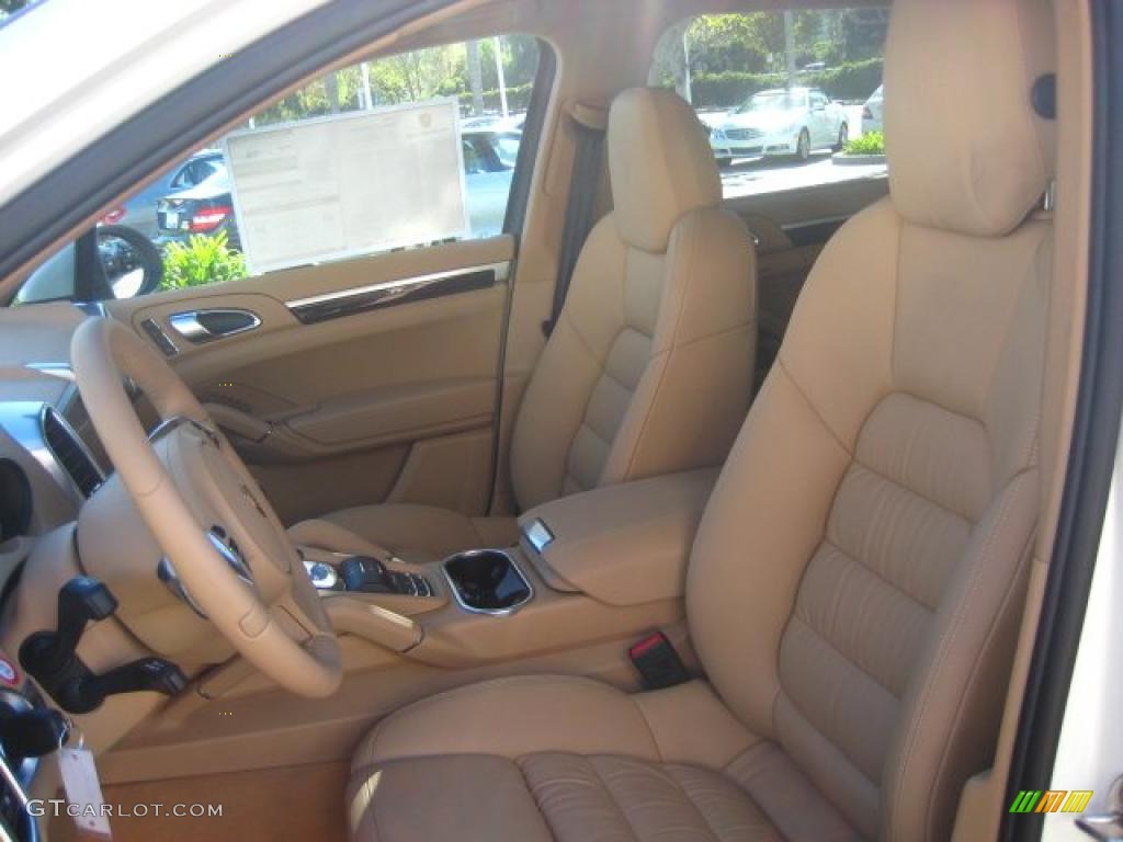 Luxor Beige Interior 2011 Porsche Cayenne S Hybrid Photo #44301499