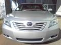 Titanium Metallic - Camry XLE V6 Photo No. 2