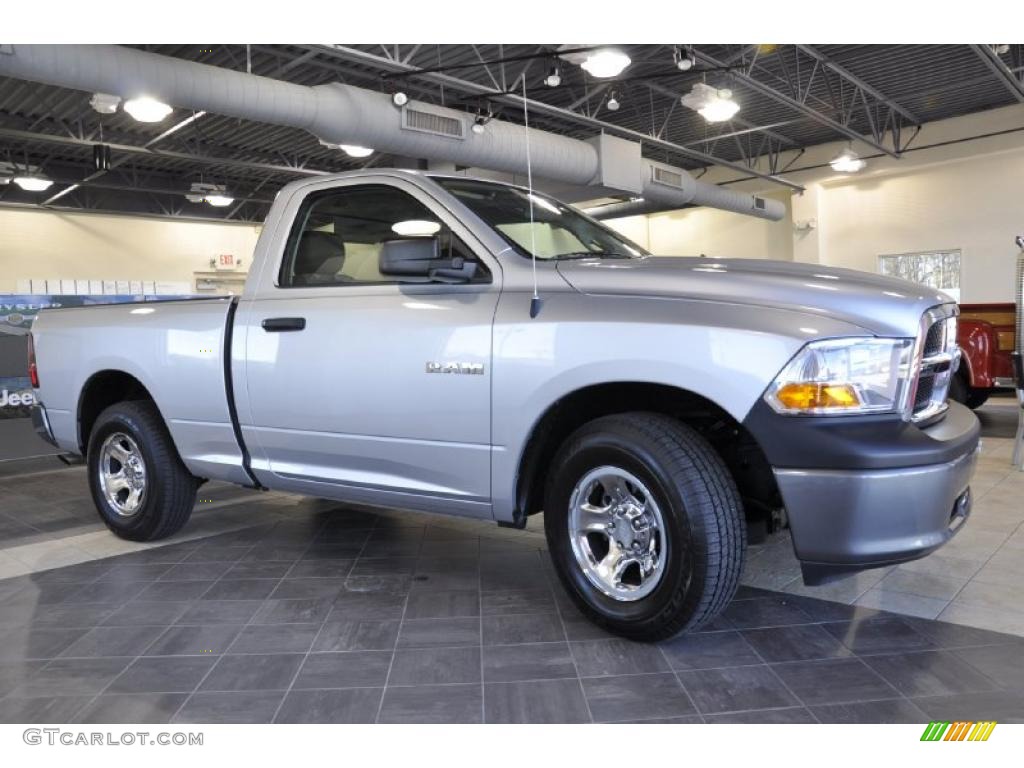 Bright Silver Metallic 2009 Dodge Ram 1500 ST Regular Cab Exterior Photo #44320681